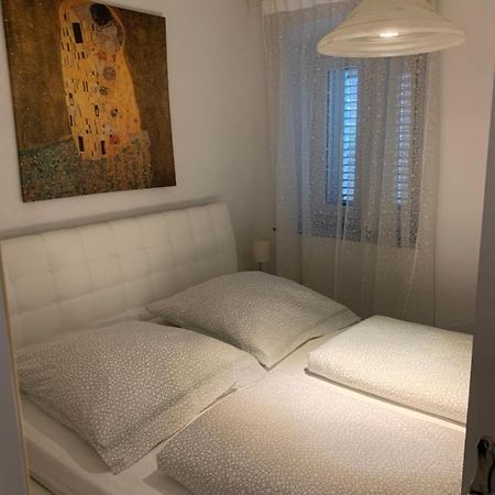 Apartman Annamaria เซรส ภายนอก รูปภาพ